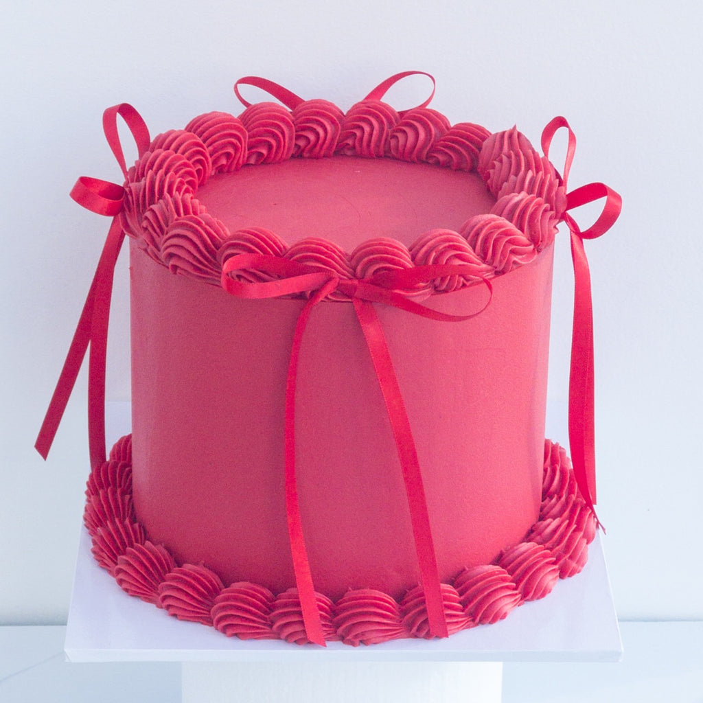 vintage Red Ribbon cake 