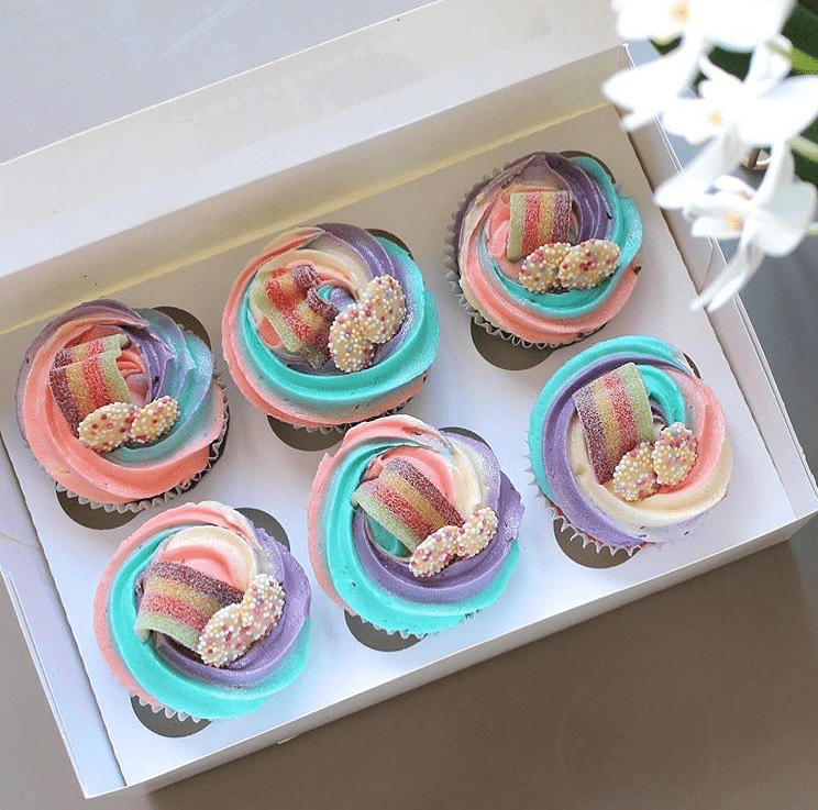 MY BAKER Over The Rainbow For You Cupcakes