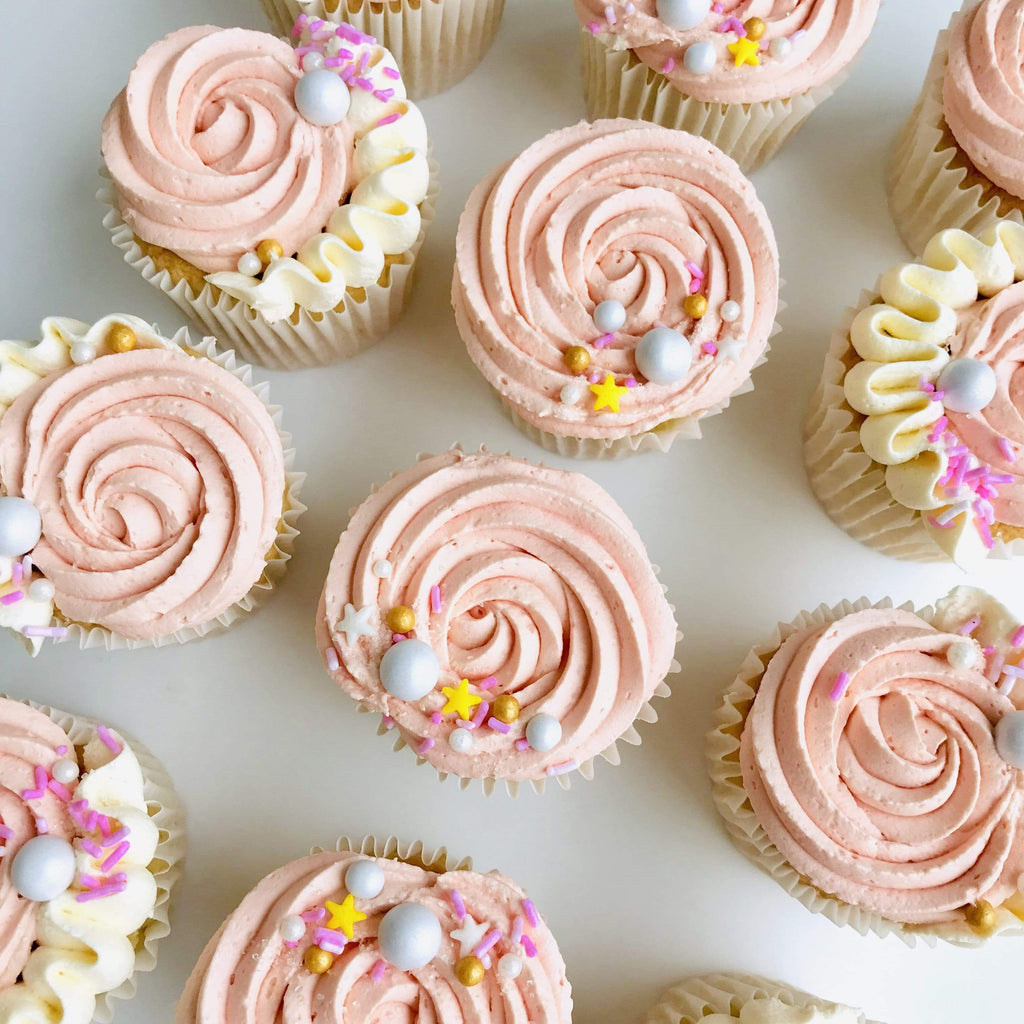 MY BAKER Pretty In Pink Cupcakes