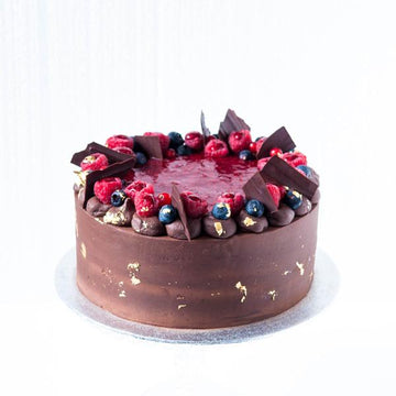 myBaker Online Shop Berry Delicious Chocolate Cake